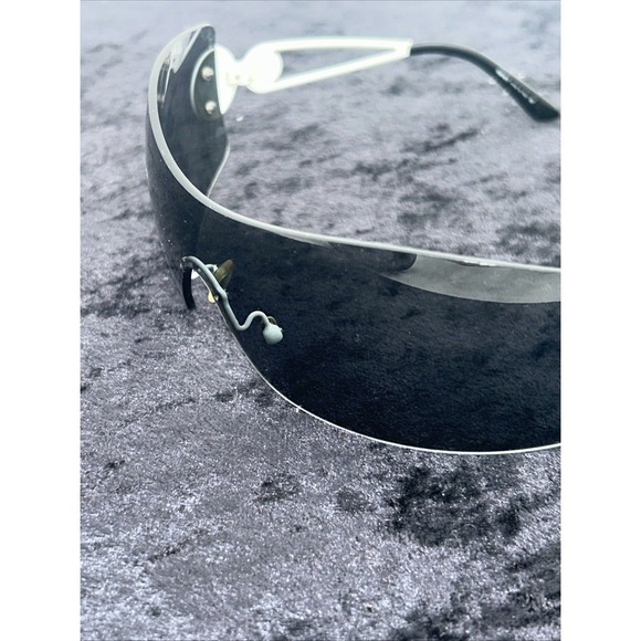 VERSACE Y2K White Rimless Metal MEDUSA Wraparound  Oversized Shield Sunglasses main image 9